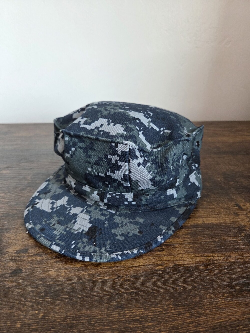U.S. Navy NWU Type 1 8 Point Utility Cap Digital Camo Blueberry Unisex Size 7.5